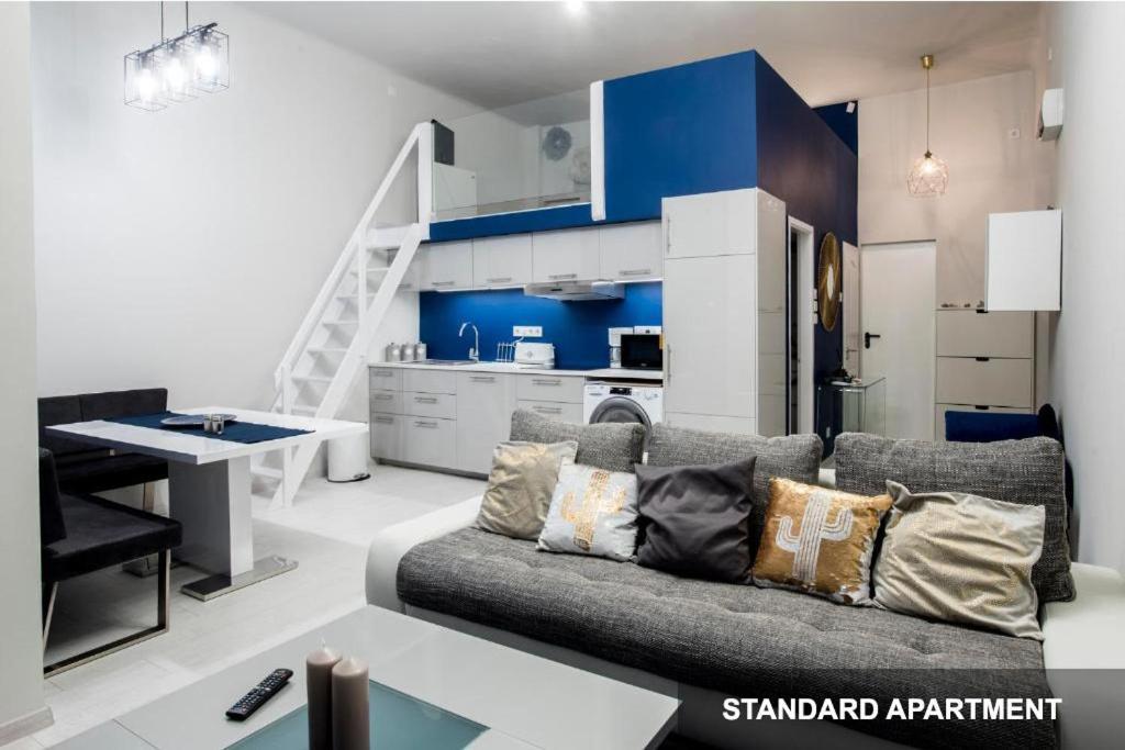 Savouir Bleu Suite Near Danube Budapest Exterior photo